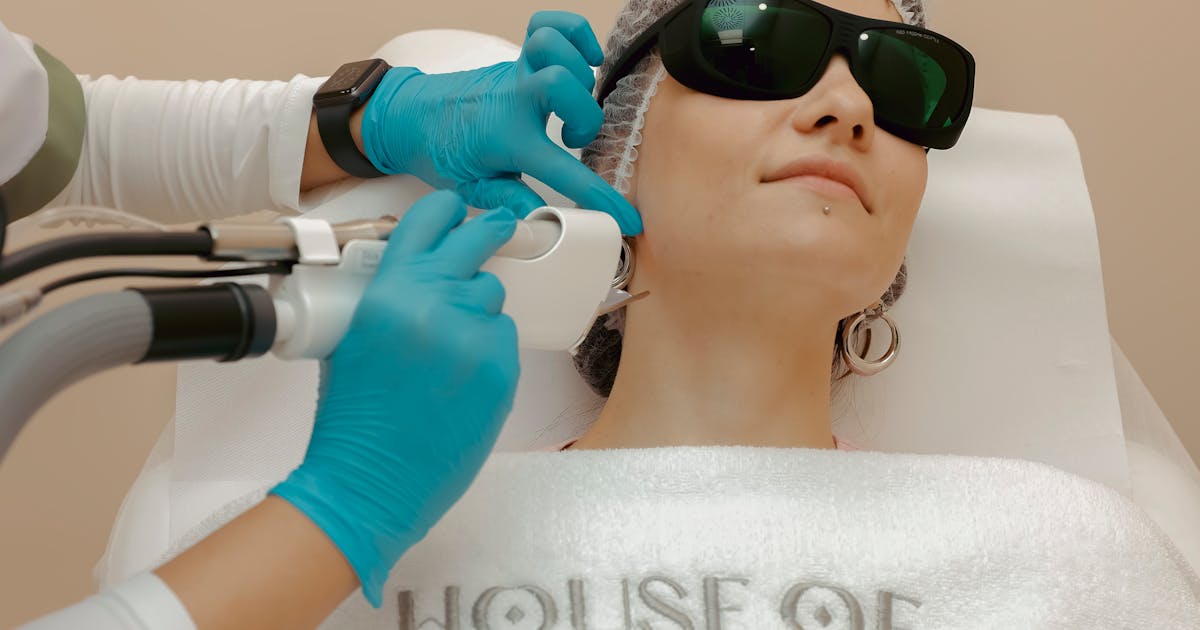 Pre-Vacation Brazilian Wax Timeline 2026: Summer Travel Prep Schedule